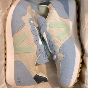 Veja Rio Branco Grey Matcha Steel